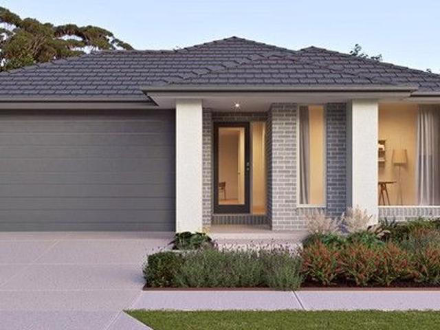 House And Land for sale in Officer