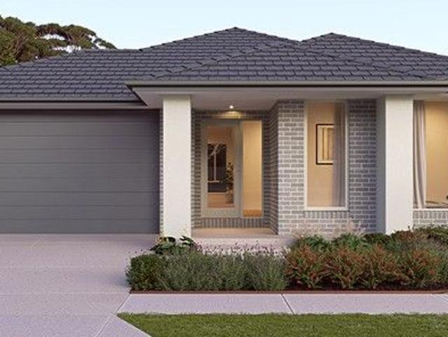 Cottage for sale in Officer, Victoria