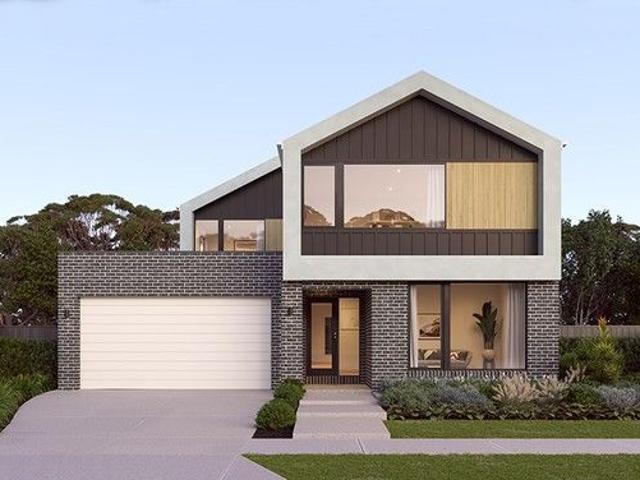 Cottage for sale in Cranbourne East, Victoria