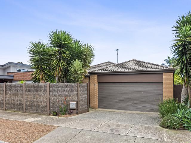 House for rent in Leopold, Victoria