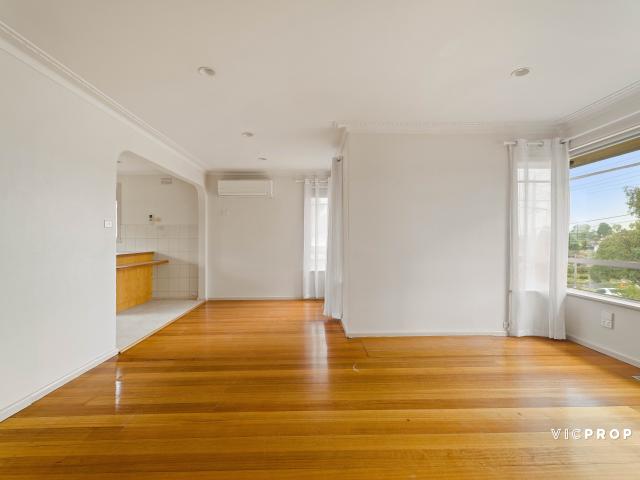 House for rent in Watsonia North, Melbourne