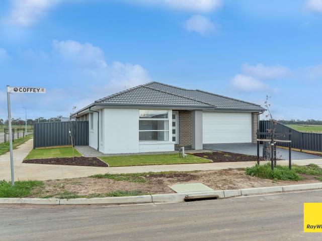 House for rent in Huntly, Victoria