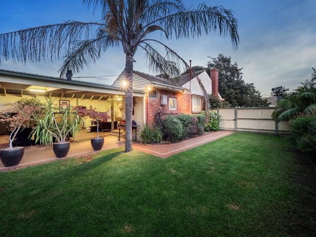 House for rent in Heidelberg West, Melbourne