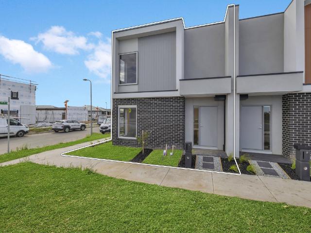 House for rent in Evergreen Estate, Melbourne