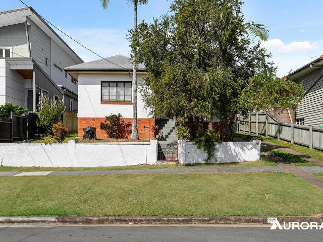 House for rent in Camp Hill, Greater Brisbane