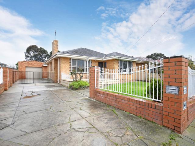 House for rent in Hadfield, Melbourne