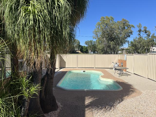 House for rent in Emerald