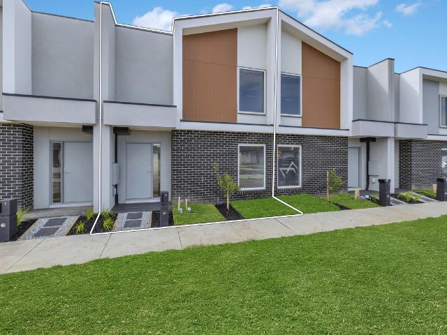 House for rent in Clyde, Melbourne