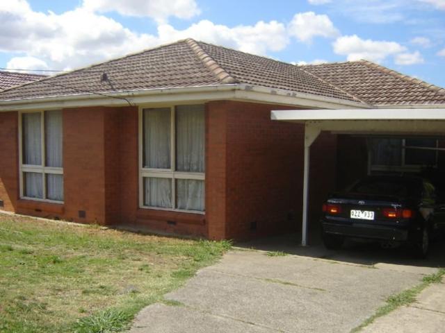 House for rent in Noble Park North, Melbourne