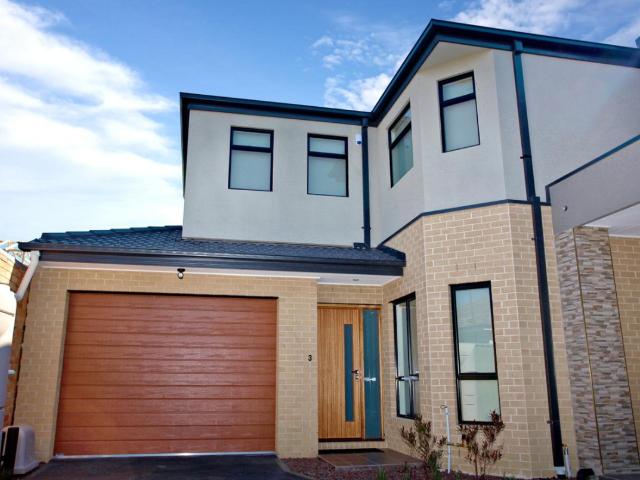 House for rent in Hadfield, Melbourne