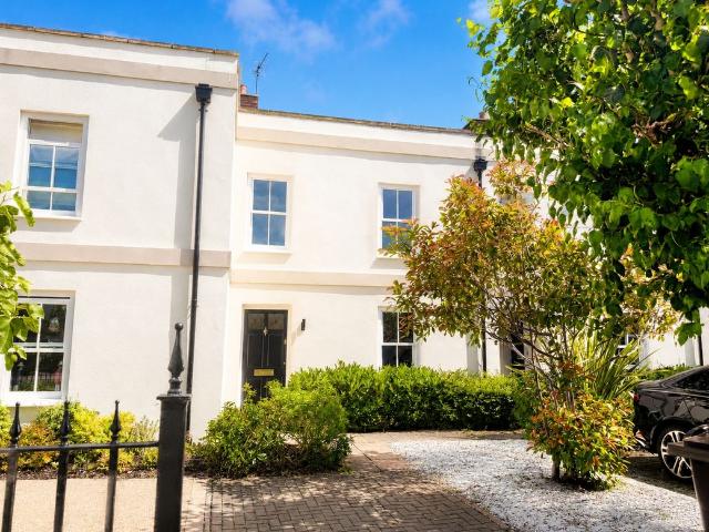 House for rent in Golden Valley, Gloucestershire