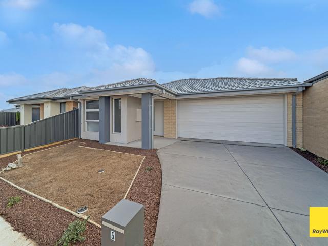 House for rent in Huntly, Victoria