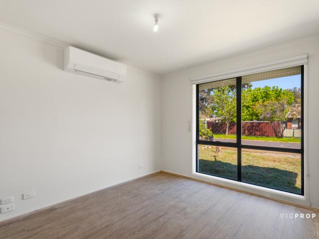 House for rent in St Albans, Melbourne