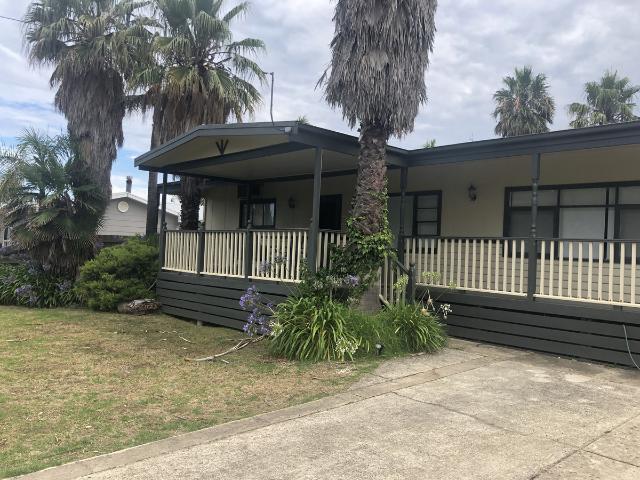 House for rent in Smiths Beach, Victoria