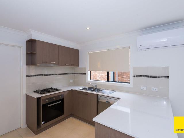 House for rent in Huntly, Victoria
