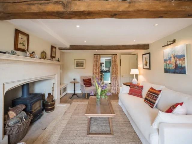 House for rent in Fossebridge, Gloucestershire