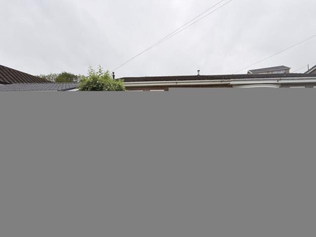 House for rent in Troed-y-rhiw, Abercanaid