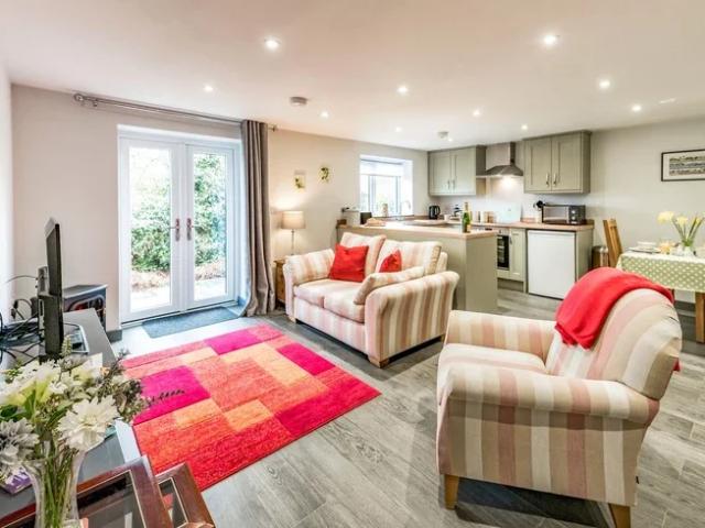 House for rent in Upper Battlefield, Shropshire