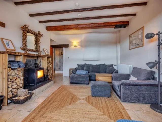 House for rent in North Barr, Erskine