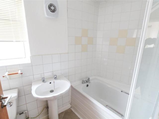 House for rent in Pengam Green, Falcon Lodge