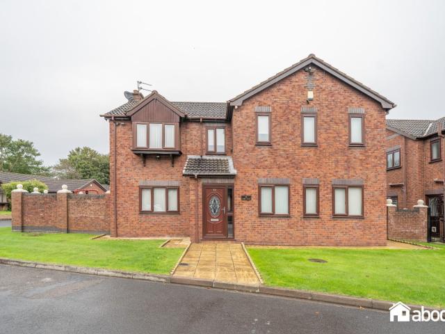 House for rent in Calderstones