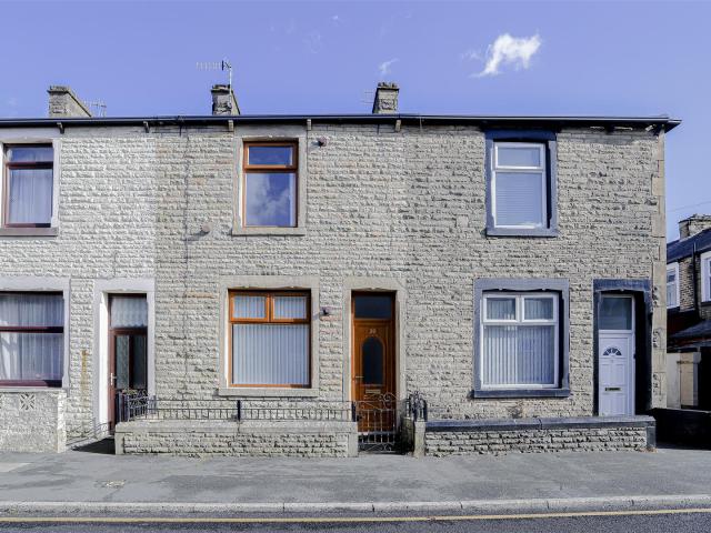 House for rent in Pike Hill, Burnley
