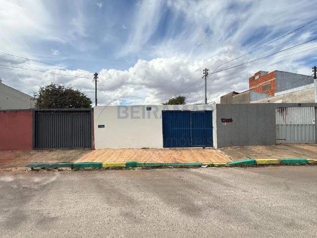 Casa aluguel em Região Geográfica Imediata do Distrito Federal, Região Integrada de Desenvolvimento do Distrito Federal e Entorno