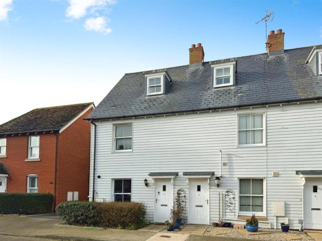 House for rent in Oad Street, Kent