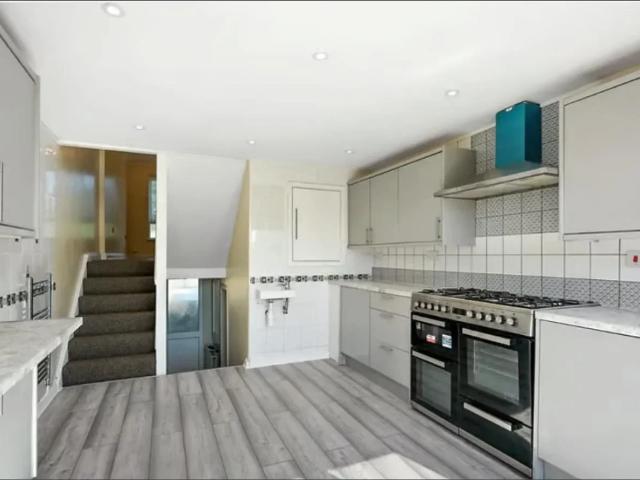 House for rent in Chadwell St Mary, Essex