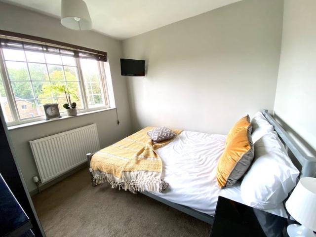 Room for rent in Langley Green, Glynde