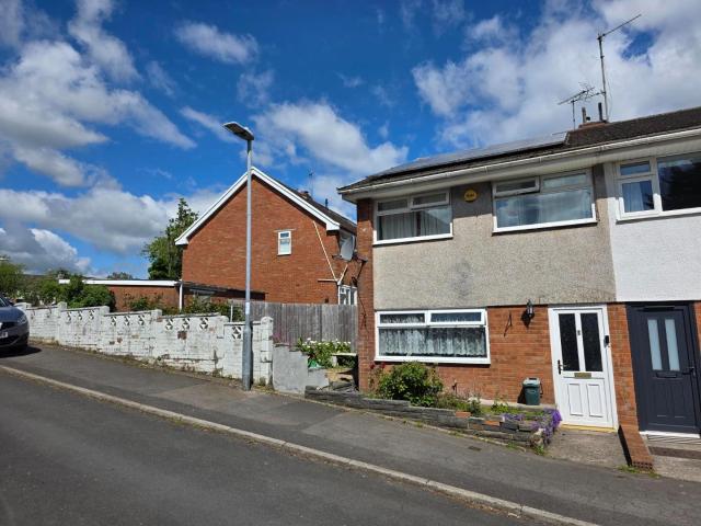 House for rent in Llandough