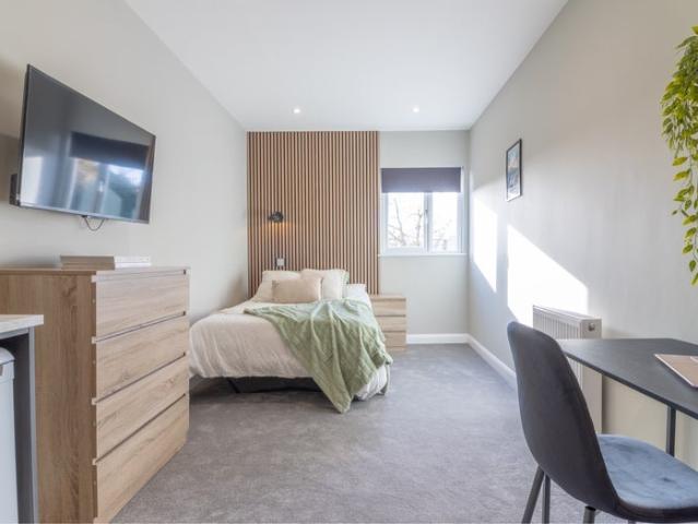 Room for rent in Upper Parkstone, Poole