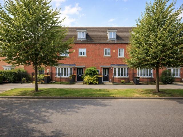 House for rent in Woodlands Park, Bedford
