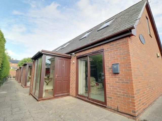 House for rent in Portfields, Lower Bullingham