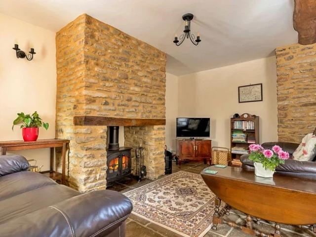 House for rent in North Cheriton, Somerset