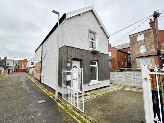 House for rent in Foxhall, Blackpool