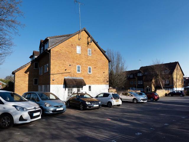 House for rent in High Barnet, Greater London