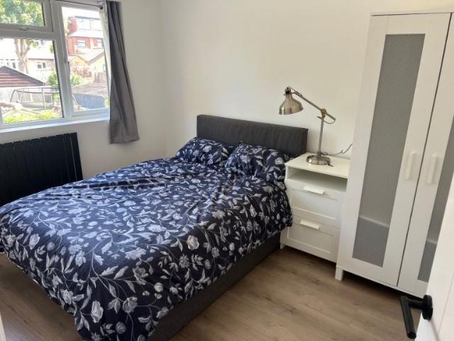 House for rent in Tolworth, Greater London