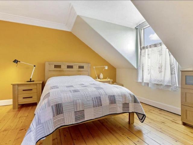 House for rent in Maryhill Park, Summerston