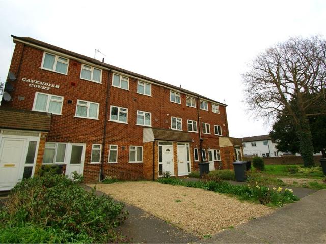 Flat for rent in Colnbrook with Poyle, Slough
