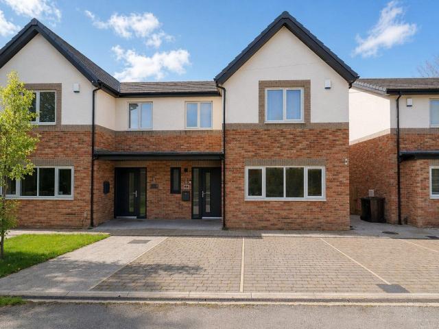 House for rent in Wrenthorpe, West Yorkshire