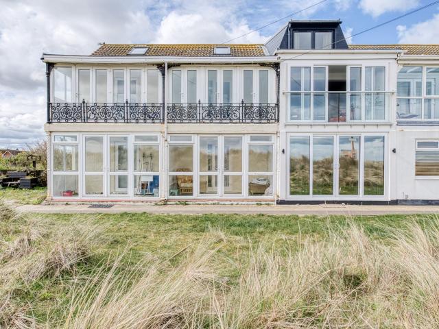 House for rent in Stokesby, Norfolk