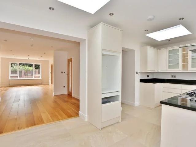 House for rent in Chingford, Greater London