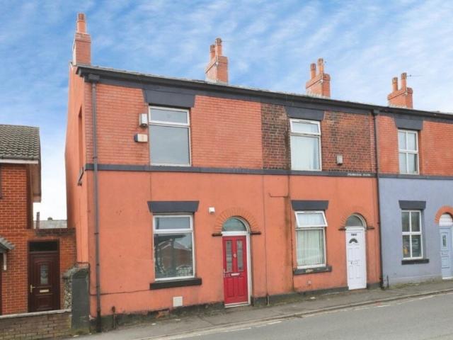 House for rent in Fairfield, Bury