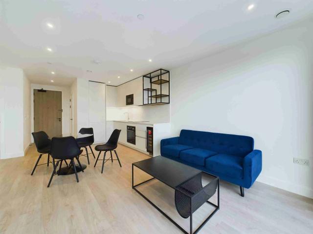 House for rent in Alperton, Greater London
