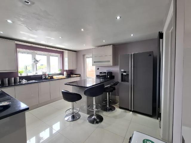 House for rent in Pouchen End, Hertfordshire