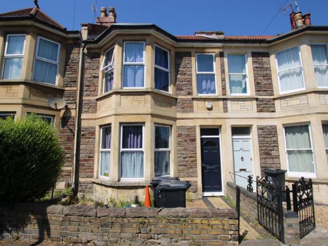 House for rent in Bishopston, Feckenham