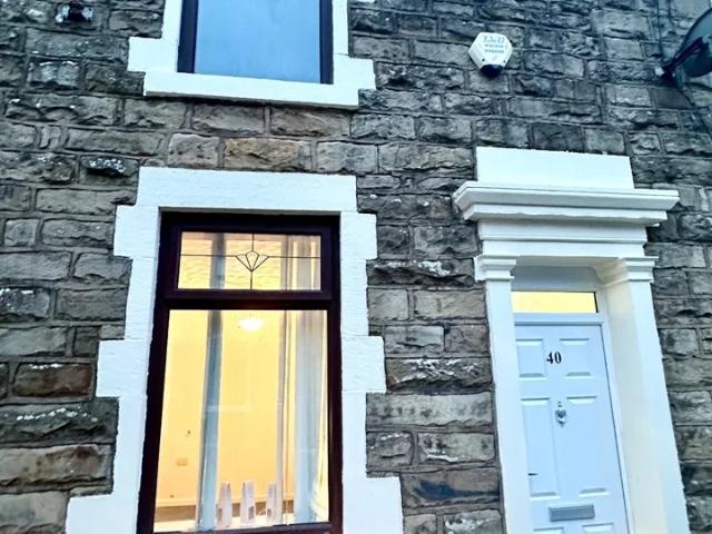House for rent in Four Lane Ends, Blackburn