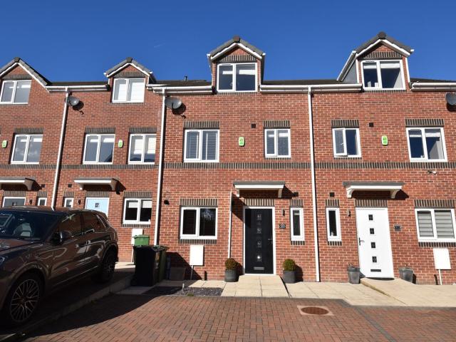 House for rent in Lindley, West Yorkshire