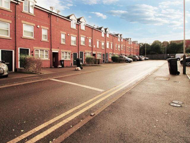 House for rent in Old Wharf, City Of Leicester